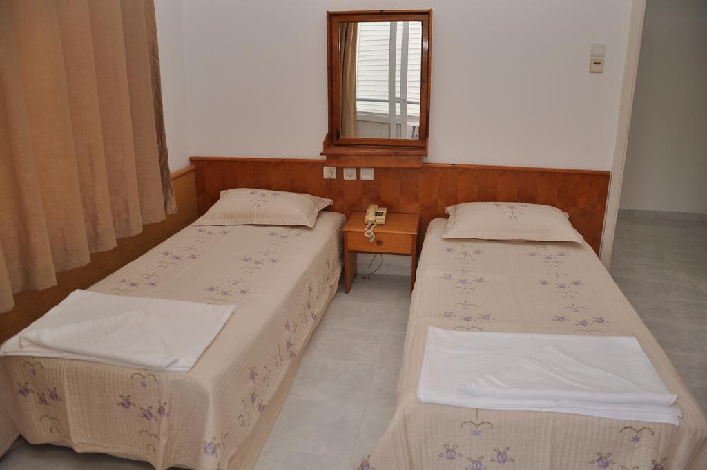 Kleopatra Beach Yildiz Hotel Alanya Rum bild